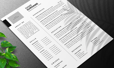 Fototapeta premium Minimal Resume and Cover Letter Layout