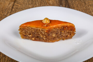 Turkish delight baklava with honey