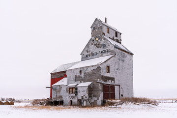 Old grain elevator in the ghost town of Raley in southern Alberta.