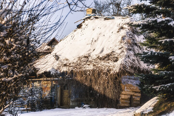 jura. zima, śnieg, turystyka