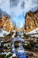 jura. zima, śnieg, turystyka