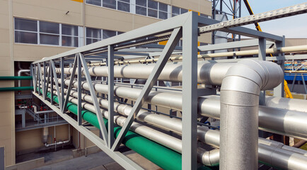 Pipeline and pipe ramp in a industrial chemical plant
