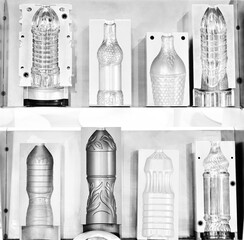 Mold for production of plastic bottles
