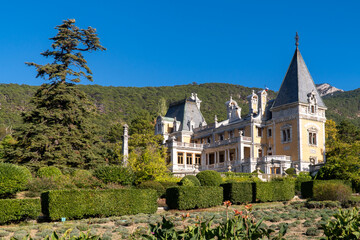 Fototapeta na wymiar Massandra Palace in Crimea - the residence of Emperor Alexander 3