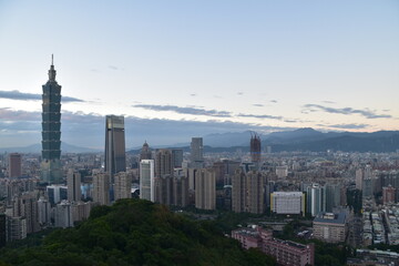 Fototapeta na wymiar The view of Taipei City