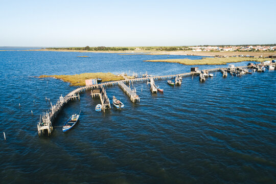 Puertos palafitos de madera de Carrasqueira, Comporta, Alentejo.