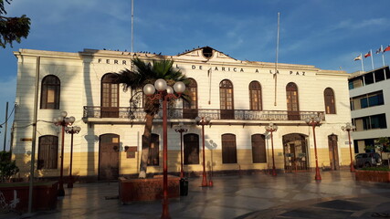 Fototapeta na wymiar Chili Gare d'Arica