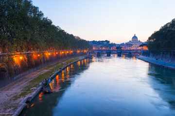 Fototapeta premium Tiber River, Saint Pietro Basilica, Vatican City, Rome, Italy, Europe