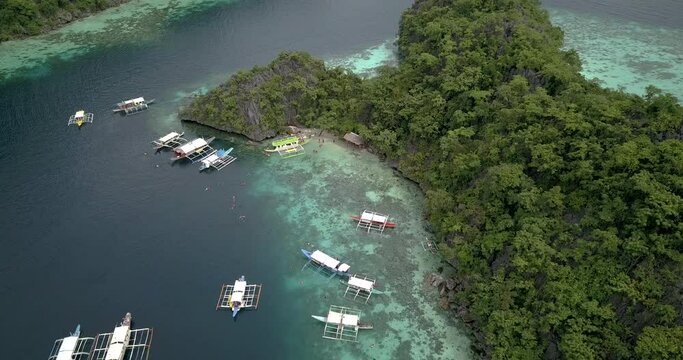 Vista a&eacute;rea playas islas Filipinas drone 4k