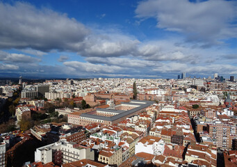 Obraz premium Cityscape of Madrid from the historic center and view of the financial town in the rear. Spain. 