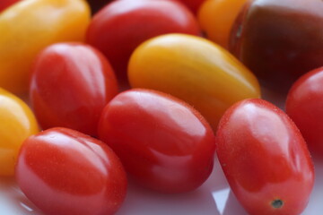 red and yellow tomatoes