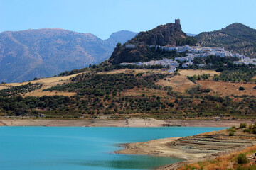 Landscape of the town of Zahara de la Sierra next to the El Gastor reservoir, in the province of Cádiz (Spain) © jimenezar