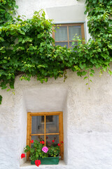 Glorenza, historic village in Venosta valley. Windows