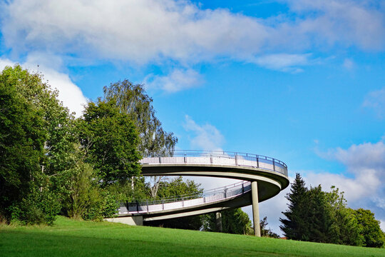 Hinterzarten Fu&szlig;g&auml;ngerbr&uuml;cke &uuml;ber die B500