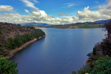 Obraz premium Sisga Dam from the road to Choconta