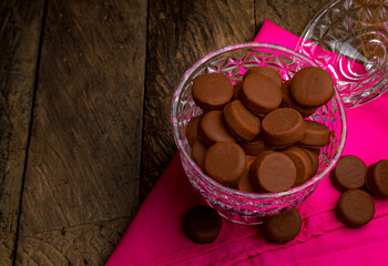 
top view chocolate cup on wooden table