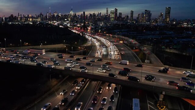 evening flying counter clockwise around intersection of BQE and LIE in NYC