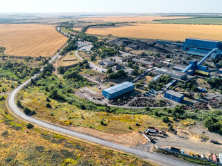 Industrial buildings and structures. Extraction and processing of coal.