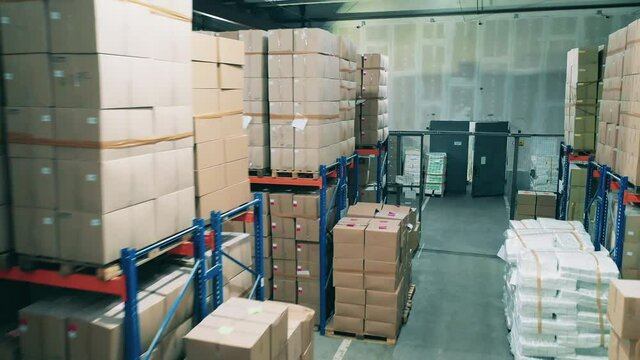 Warehouse unit of a paper-producing factory