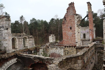 Opuszczony budynek, ruiny