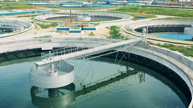 Circular clarifiers located at a massive sewage water cleaning facility