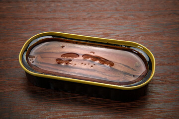 アンチョビの缶詰