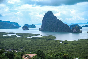 
Samet Nang Shee on a rainy day, but no matter what the weather And the beauty remains