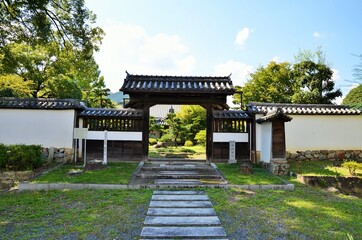 山崎陣屋 紙屋門