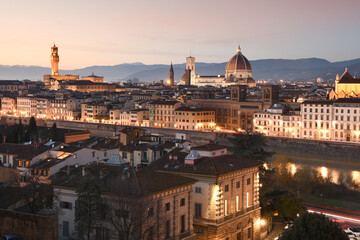 Fototapeta na wymiar Night cityscape view of Florence, from Piazzale Michelangelo in december during christmas period. Italy.