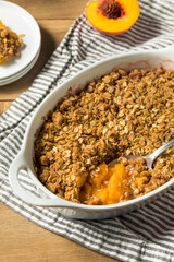 Sweet Homemade Peach Cobbler Crisp