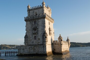 Portugal e seus maravilhosos lugares para conhecer: praias, monumentos, castelos, igrejas e muito mais.