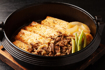 肉どうふ