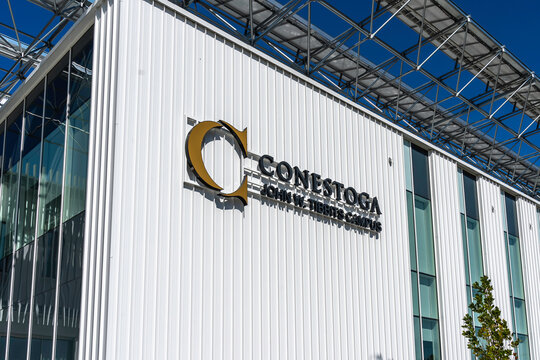 Waterloo, Ontario, Canada-September 30, 2019: Sign Of Conestoga College’s  John W. Tibbits Campus In Waterloo, Ontario. Conestoga College Institute Of Technology Is A Public College. 