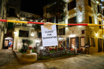 Fototapeta na wymiar Street restaurant  closed for quarantine in Christmas