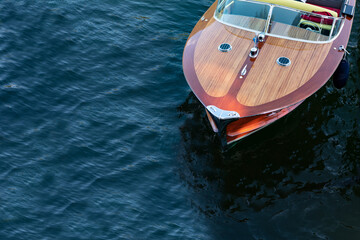 speedboat on the italian Como lake - vintage boat - obrazy, fototapety, plakaty