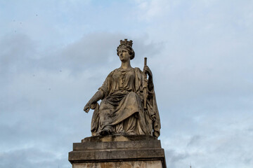 statue in paris france