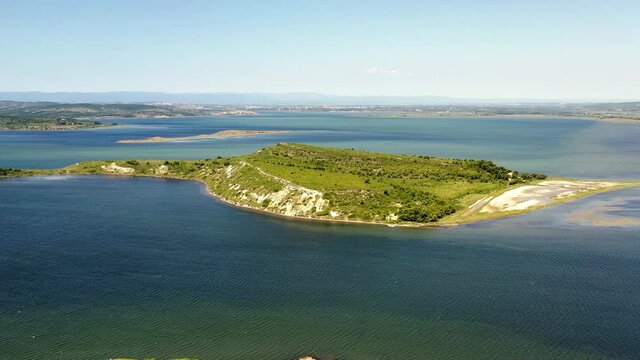 &eacute;tangs de Bages pr&egrave;s de Narbonne dans l'Aude