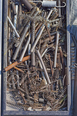Spring coils box