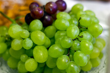 Grainless grapes