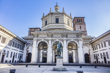 Fototapeta na wymiar Basilica of San Lorenzo Maggiore (Saint Lawrence) in Milan, Italy. Basilica of San Lorenzo Maggiore originally built in Roman times and subsequently rebuilt several times.