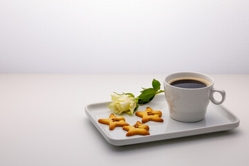 Kaffeetasse mit Plätzchen