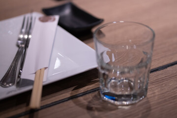 Plates on the tableware for dining at parties