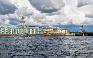 Fototapeta premium University embankment, Saint Petersburg, Russia