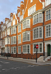 Fototapeta na wymiar London Kensington Buildings