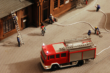 Modellbahn H0 Feuerwehreinsatz