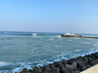 sea and rocks