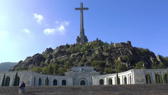 Valley of the Fallen, Spain.
Tallest cross in the world, "La Piedad" sculpture and access to the Bas&iacute;lica de la Santa Cruz del Valle de los Ca&iacute;dos, at Valley of the Fallen, Spain.