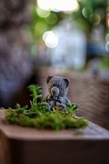 Small figurines in the form of a bear