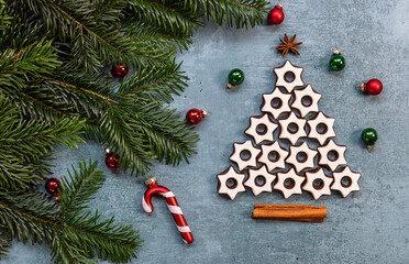 Christmas tree made from chocolate cookies and spices