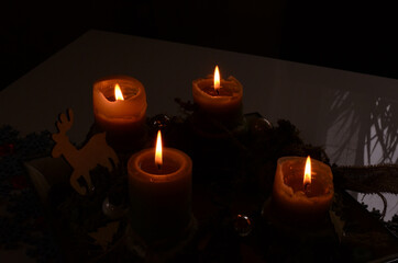 4. Advent